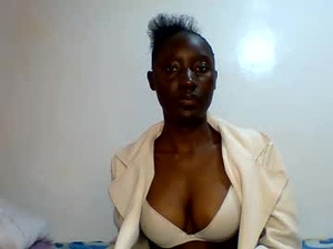Screenshot from sexylucia5 webcams