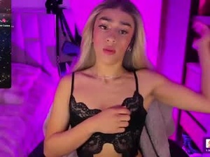 Screenshot from shantall__sweet webcams