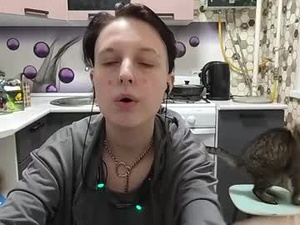 Screenshot from sharleenyodis webcams
