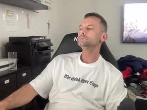 Screenshot from shaunzee35 webcams