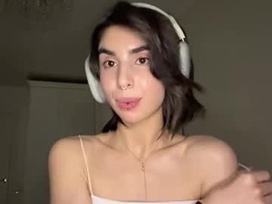 Screenshot from sheryllmafua webcams
