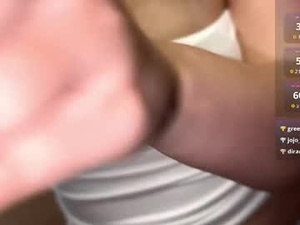 Screenshot from shylittlemouth webcams