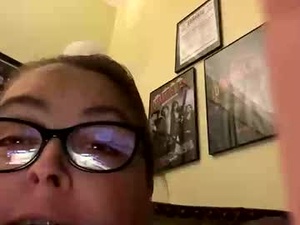 Screenshot from shyone2011 webcams