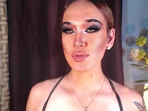 Screenshot from siera_devilcock webcams