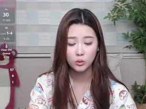 Screenshot from simonastephanie webcams