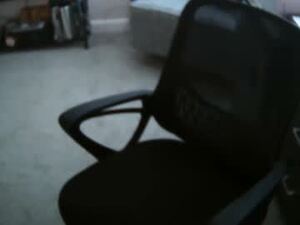 Screenshot from sleek0120 webcams