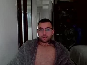 Screenshot from slim9846 webcams