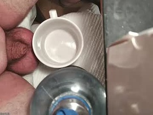 Screenshot from small_1986 webcams