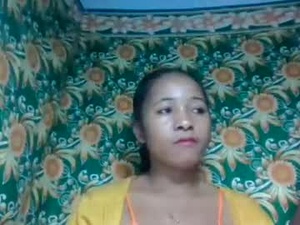 Screenshot from soaazaaza webcams