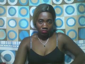 Screenshot from soazara85 webcams