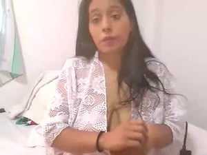 Screenshot from sofi10w webcams
