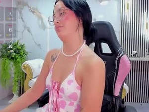 Screenshot from sofi__18_ webcams