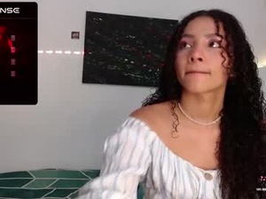 Screenshot from sophi_baby webcams