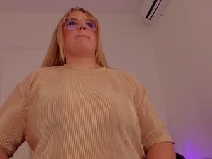 Screenshot from sophiarossee webcams