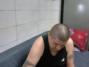 Screenshot from spartandaddy48 webcams