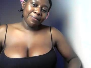 Screenshot from spicy_cherrie webcams