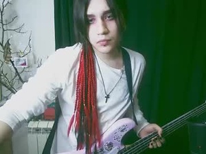 Screenshot from spiritoftheemoschool webcams