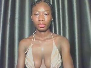 Screenshot from squirter_728394 webcams