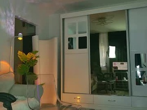 Screenshot from stacy_bellee webcams