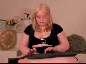 Screenshot from stella_brayn webcams