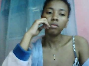 Screenshot from stellah57 webcams