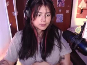 Screenshot from stephanifox webcams