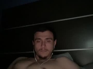 Screenshot from stoner394 webcams