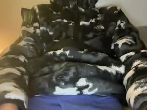 Screenshot from straightfirelotus69420 webcams