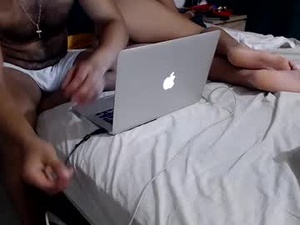 Screenshot from strongcoffee10 webcams