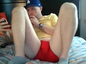 Screenshot from submissivebrett373 webcams