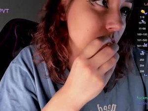 Screenshot from succubus_room webcams