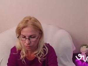 Screenshot from sunnyamelia webcams