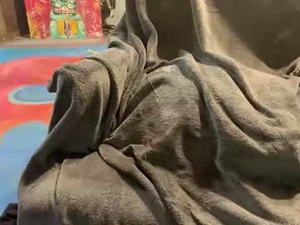 Screenshot from supremelifers webcams