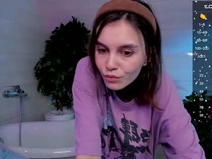 Screenshot from susiemorris webcams