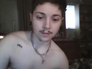 Screenshot from sw33tb0yy webcams