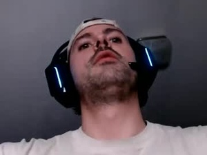 Screenshot from swaebaebae webcams