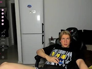 Screenshot from swag_mua webcams