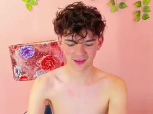 Screenshot from sweet_felixx webcams
