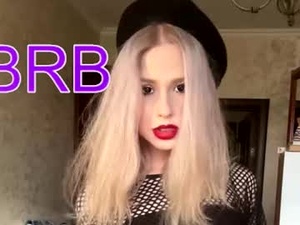 Screenshot from sweet_mol1y webcams