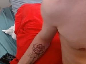 Screenshot from sweetbearoo7 webcams