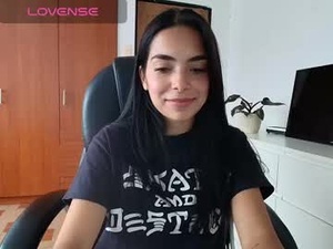 Screenshot from sweetmysterious18 webcams