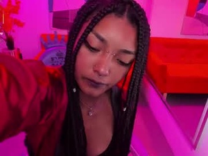 Screenshot from sweett_m00n webcams