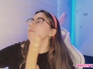 Screenshot from sweettvera_ webcams