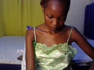 Screenshot from sweety_melanin webcams