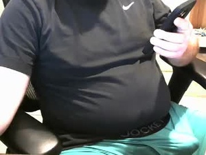 Screenshot from sxydadbod webcams