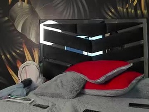 Screenshot from sydnny_ webcams