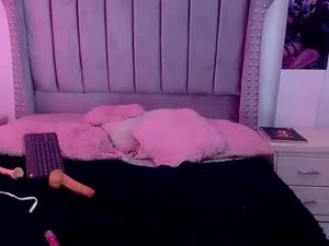 Screenshot from talia_hot_ webcams