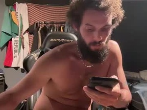 Screenshot from talktomebbzin webcams