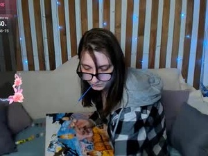 Screenshot from tararyann webcams