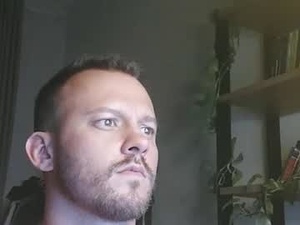 Screenshot from tarotzaar webcams